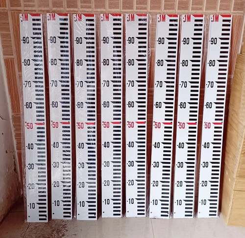 Piastra river gauge - river, lunga
